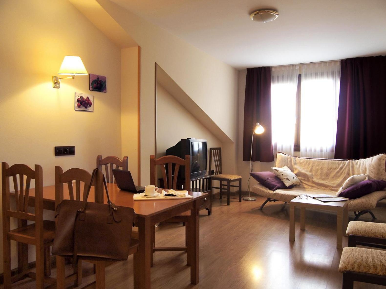 Hotel Y Apartamentos Arias Navia Pokoj fotografie